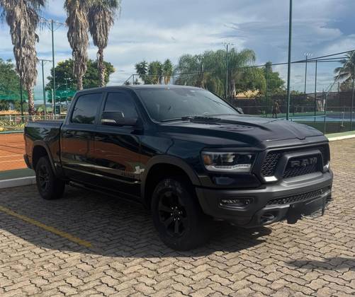 RAM 1500 5.7 V8 GASOLINA REBEL CD 4X4 AUTOMÁTICO